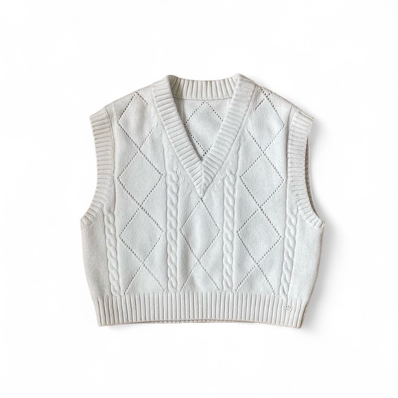|Sunday Best| by Aritzia Woman’s Sweater Vest Woman’s Size Medium - Picture 1 of 7